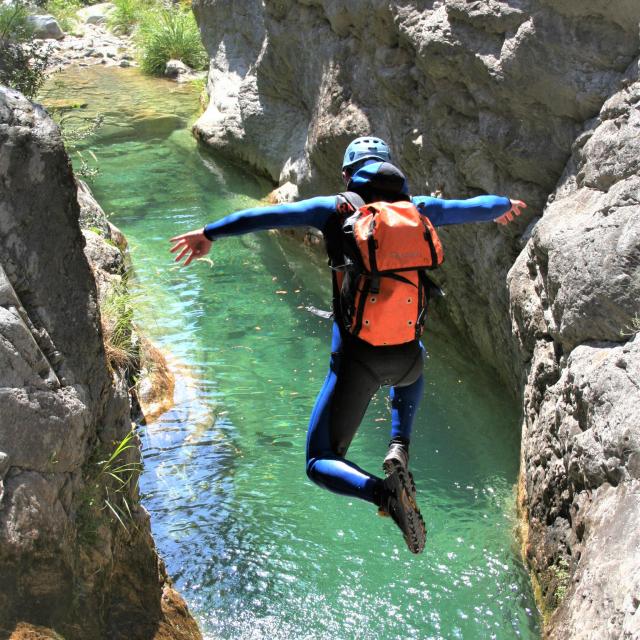 Canyoning