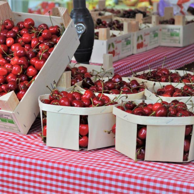 Fête De La Cerise