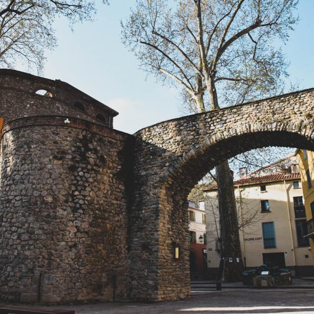 Porte d'espagne