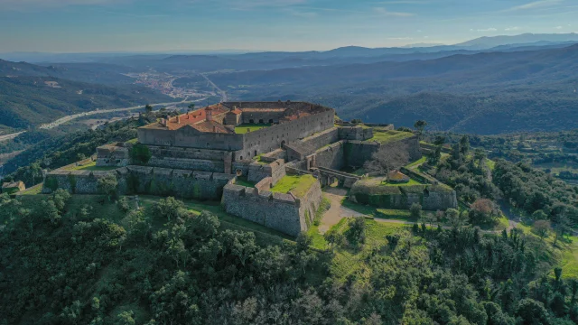 fort bellegarde le perthus